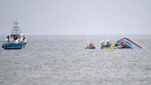 Mozambik'te feribot alabora oldu: 94 can kaybı