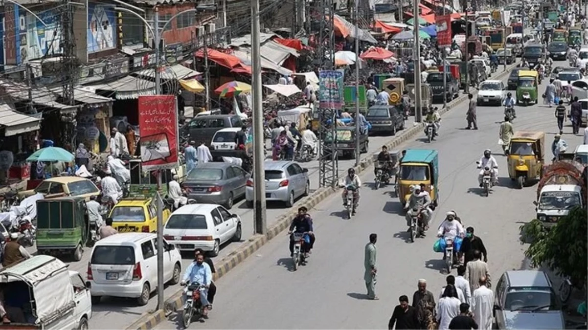 Pakistan'da kaçırılan 9 kişi vurularak öldürüldü