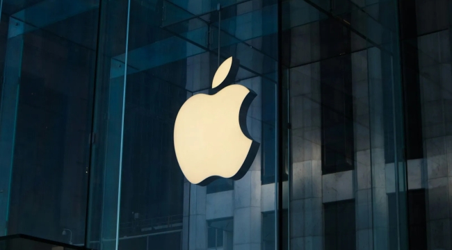 Apple'ın geliri yılın ilk 3 ayında yıllık %4 azaldı