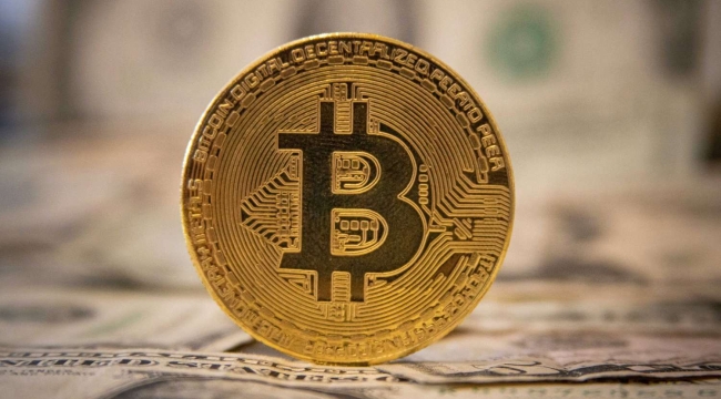 Bitcoin, Nisan'da %14 değer kaybetti