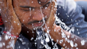 Hindistan'da şiddetli sıcaklardan 13 kişi öldü