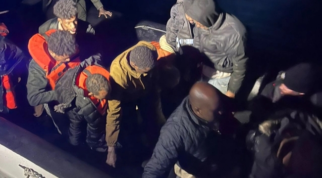 İzmir açıklarında 39 kaçak yakalandı