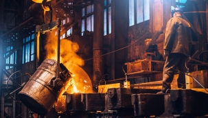 Küresel ham çelik üretimi Nisan'da yıllık %5 düştü