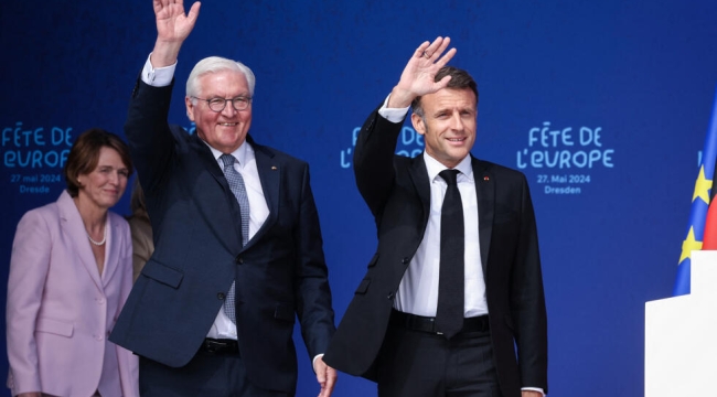 Macron: "Avrupa, aşırı sağ tehdidine uyanmalı"