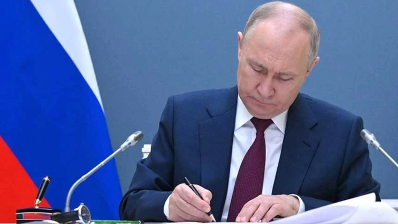 Rusya Devlet Başkanı Putin, yeni hükümeti onayladı