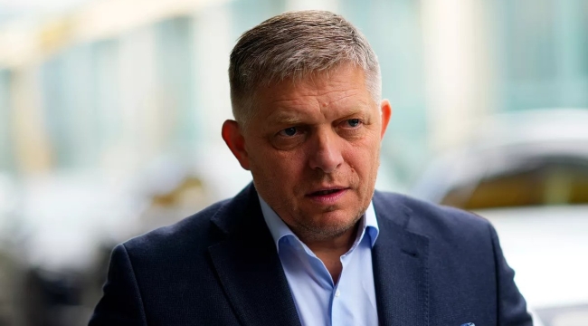 Slovakya Başbakanı Robert Fico'ya suikast girişimi