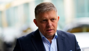 Slovakya Başbakanı Robert Fico'ya suikast girişimi