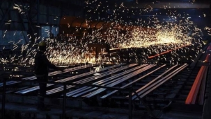 Türkiye'de İmalat PMI Nisan'da 49,3'e geriledi