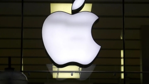 Apple, yeniden dünyanın en değerli şirketi oldu