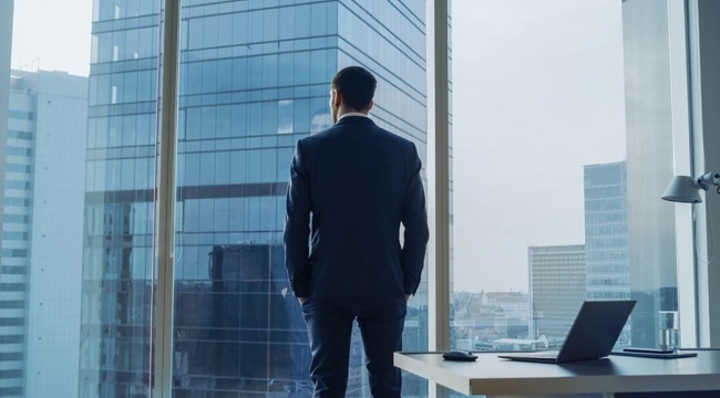 CEO'lar 2023'te çalışanlardan 200 kat fazla kazandı