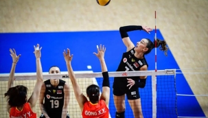 Filenin Sultanları, Çin'e 3-2 yenildi