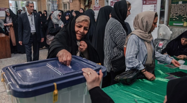 İran'da cumhurbaşkanı seçimi 2. tura kaldı