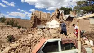 İran'da deprem: 4 kişi öldü, 120 kişi yaralandı 