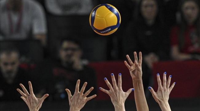 Milli Kadın Voleybol Takımı, G. Kore'yi 3-0 yendi