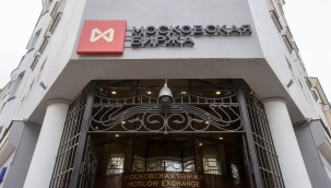 Moskova Borsası, $ ve € işlemlerini durdurdu