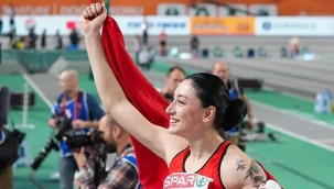 Tuğba Danışmaz üç adım atlamada Avrupa 2.'si