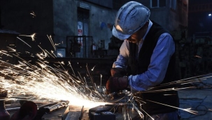 TÜİK'in iddiası: "Sanayi üretimi Nisan'da aylık %4 düştü"