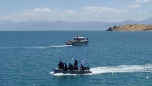 Van Gölü'nde kaybolan gencin cesedi bulundu