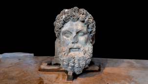 Afrodisias'ta "Zeus başı" heykeli bulundu