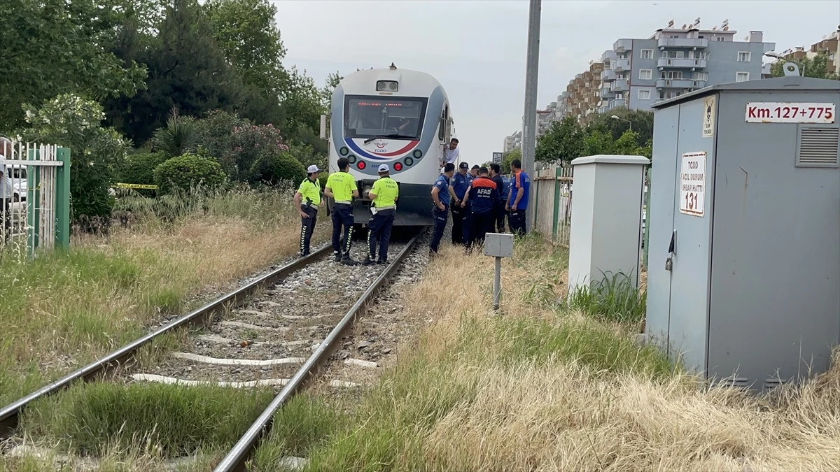 Aydın'da tren kazası: 1 ölü, 1 yaralı