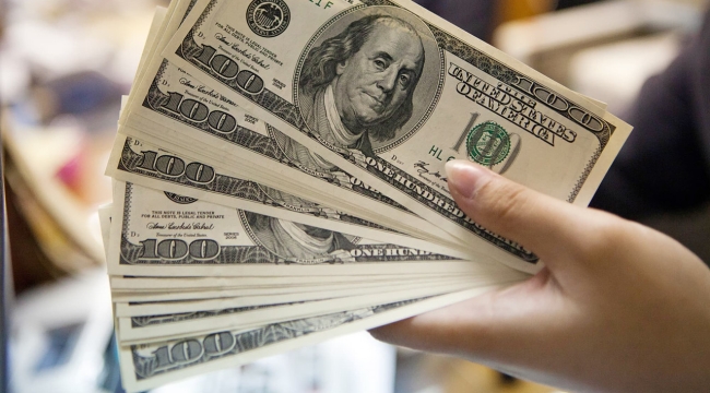 Çin'in toplam döviz rezervleri %0,3 oranında azaldı