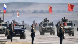 Çin ve Rusya, ortak askeri tatbikat düzenledi