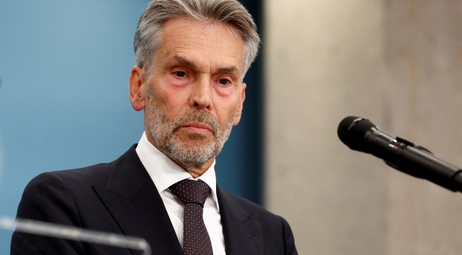 Hollanda'nın yeni başbakanı Dick Schoof oldu