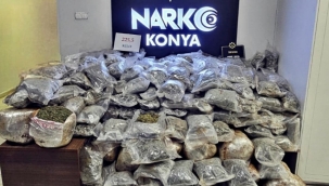 Konya'da bir araçta 225,5 kg uyuşturucu yakalandı