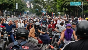 Maduro, taraflarına ''sokağa inin'' çağrısı yaptı