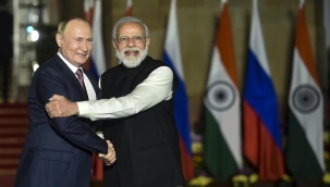 Modi, 5 yıl sonra ilk kez Rusya'yı ziyaret ediyor