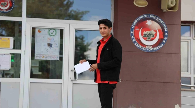 Sivas'ta 8 aday için YKS sınavı tekrar yapıldı