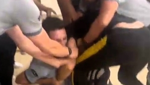 4 it, gaziye "bize ne gaziliğinden" diyerek saldırdı