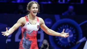 Milli güreşçi Buse Tosun bronz madalya kazandı