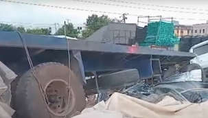 Nijerya'da zincirleme kazada 16 kişi öldü