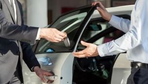 Otomotiv satışları Temmuz'da yıllık %17,5 düştü