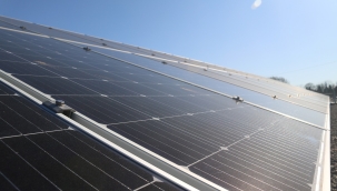 Oxford'da güneş enerjisi üreten kaplama üretildi