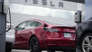 Tesla, Çin'deki 1,68 milyon aracı geri çağıracak