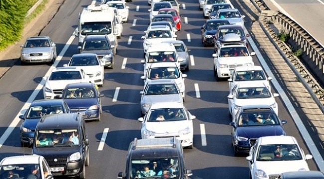 TÜİK'in iddiası: ''Trafiğe kayıtlı taşıt sayısı Temmuz'da %39,3 arttı''