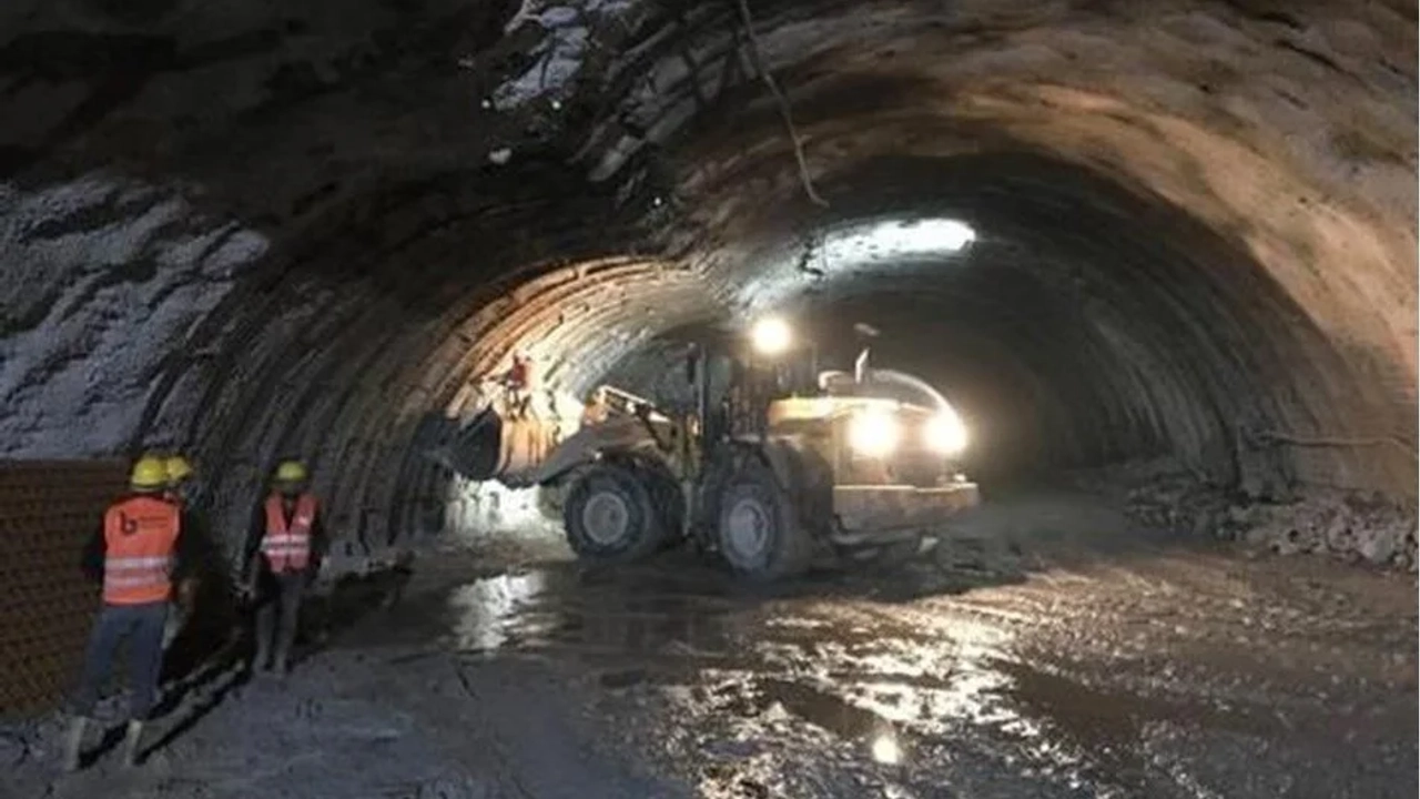 Bayburt Kop Tüneli inşaatında göçük: 1 işçi öldü