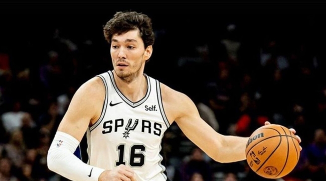 Cedi Osman yeni sezonda Panathinaikos'ta
