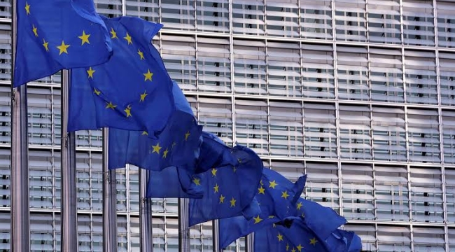 Euro Bölgesi ikinci çeyrekte yıllık %0,2 büyüdü