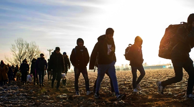 İran, 2 milyon mülteciyi 6 ay içinde deport edecek