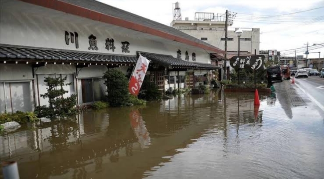 Japonya'da sel ve heyelan: 6 can kaybı