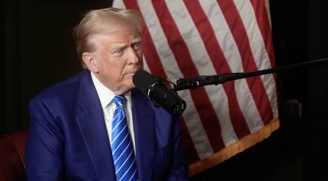 Trump: "Daha fazla UFO görüntüsü yayınlatacağım"