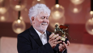 Venedik'te "Altın Aslan" ödülü Almodóvar'ın oldu