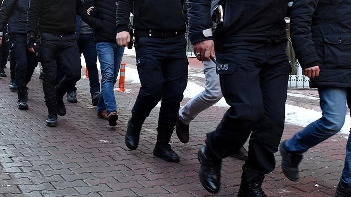 Yasadışı bahis çetelerine operasyon: 74 gözaltı