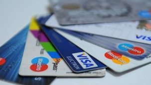 100 binlik kredi kartlarına yıllık 750 TL kesinti