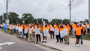 ABD'de liman işçi grevi geçici anlaşmayla bitti