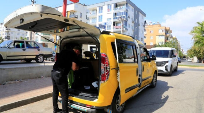 Adam yaralamaktan aranan taksici polisten kaçtı