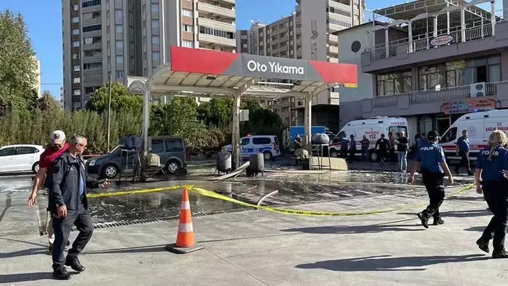 Aydın'da bir benzinlikte köpük tankı patladı